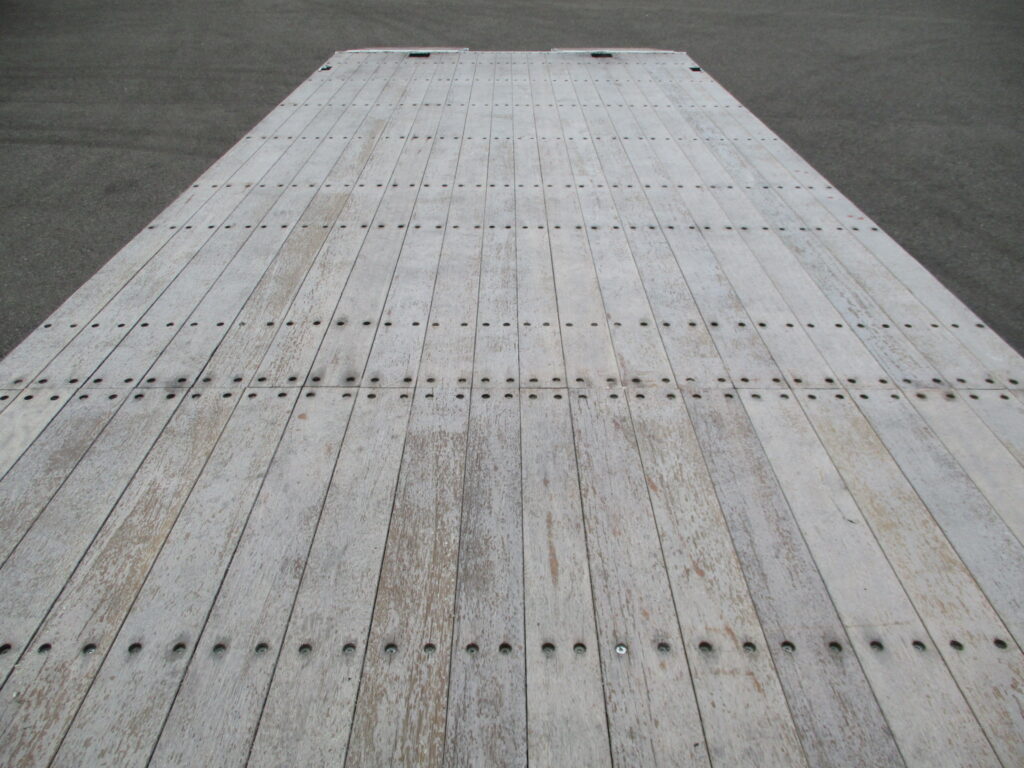 トラック画像09